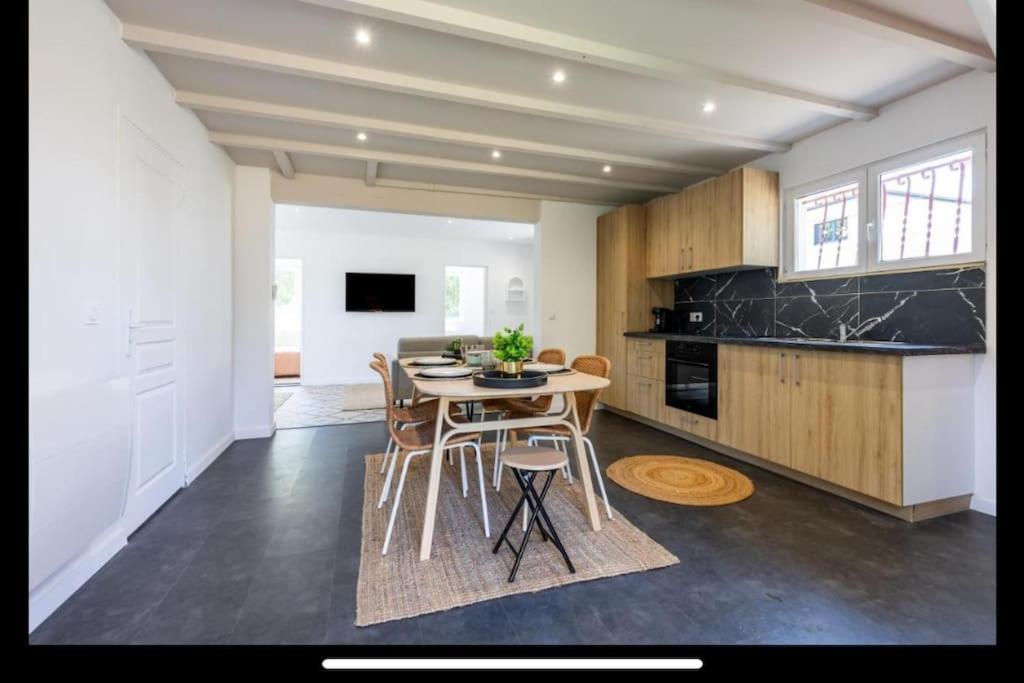 Maison A Deux Pas Du Port Lanton Εξωτερικό φωτογραφία